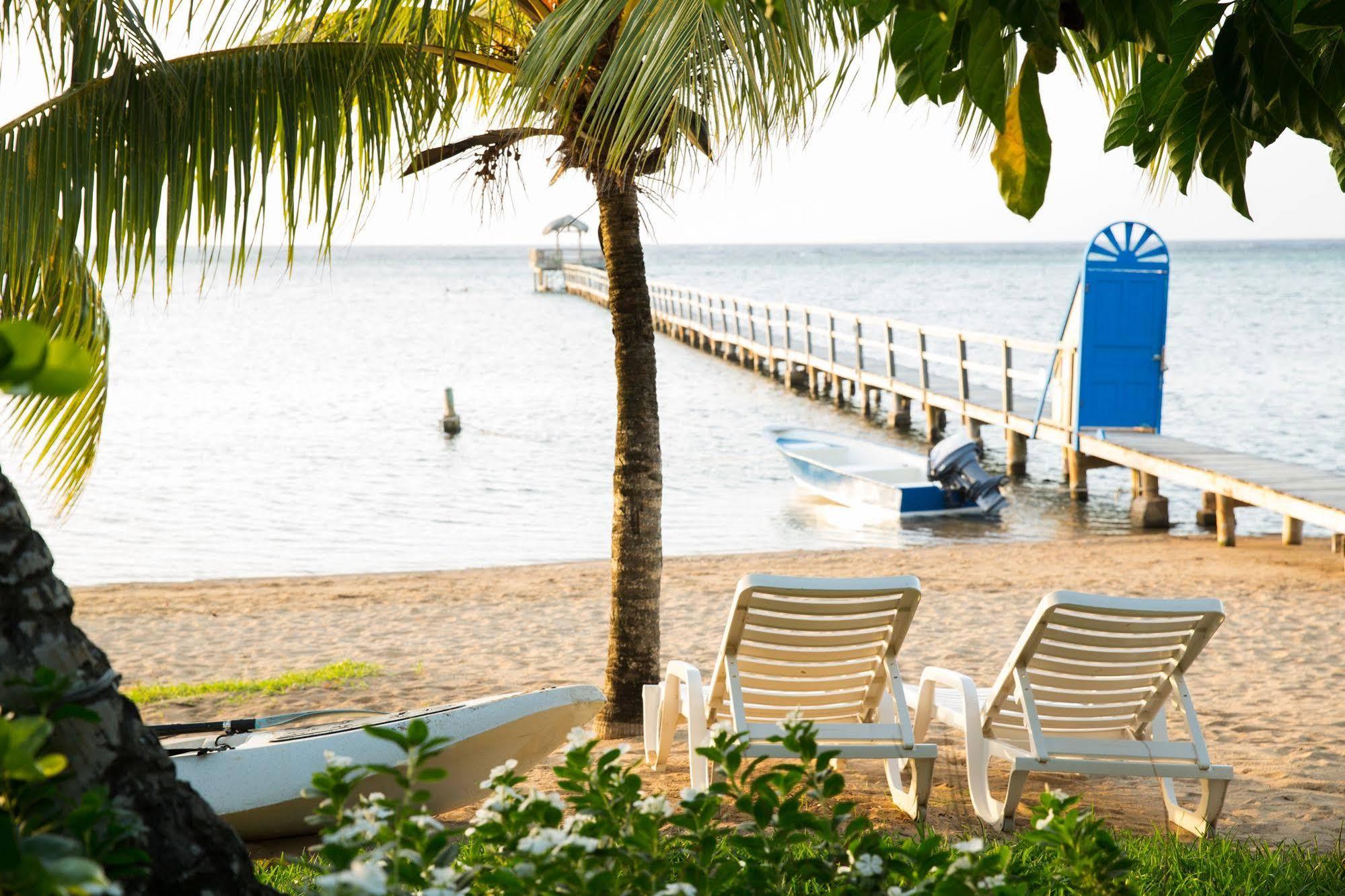 Hotel Puerta Azul Sandy Bay Zewnętrze zdjęcie